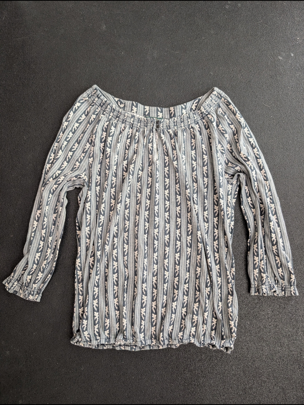 Ralph Lauren Vintage Blue and White Off-Shoulder Striped Floral Blouse Size M